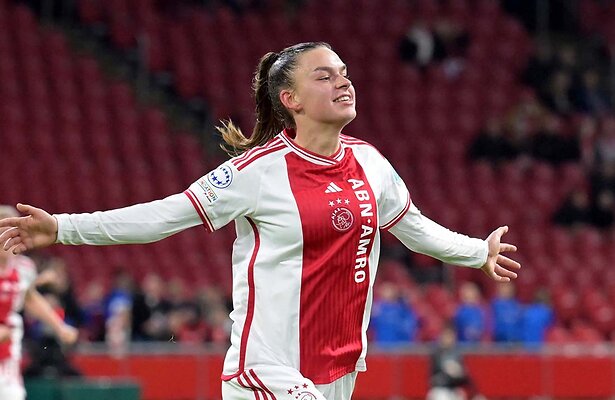 Romee Leuchter (Ajax)