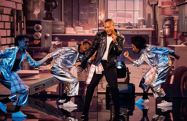 Everon Jackson Hooi in Stars on Stage