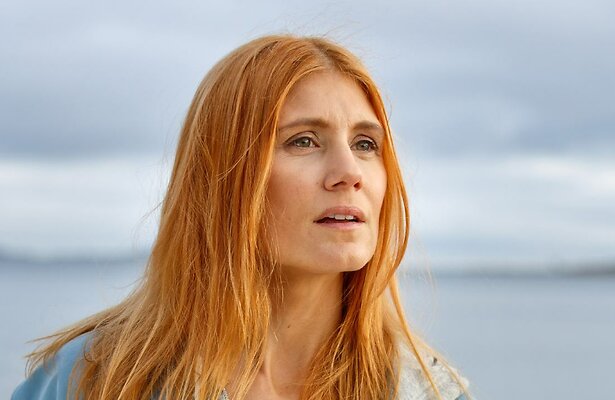 Sandra Andreis als Mia in The Sandhamn Murders