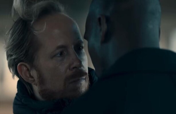 Robert de Hoog als Martin in Sleepers.