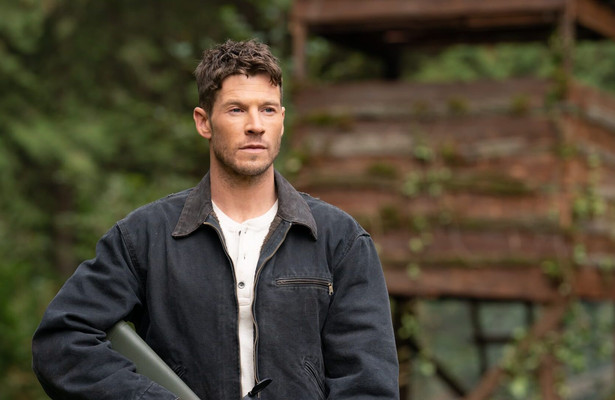 Chad Michael Collins in Sniper: Assassin's End