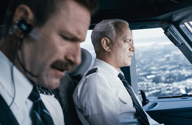 Tom Hanks en Aaron Eckhart in Sully