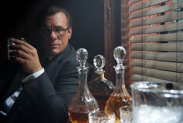 Huurmoordenaar en huisvader tegelijk