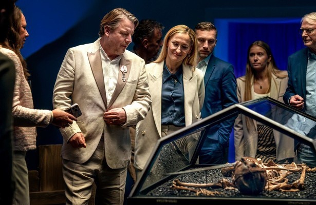 Anders W. Berthelsen als Michael in The Excavation