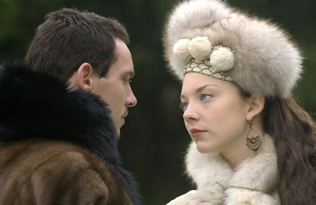 Jonathan Rhys Meyers en Natalie Dormer in The Tudors