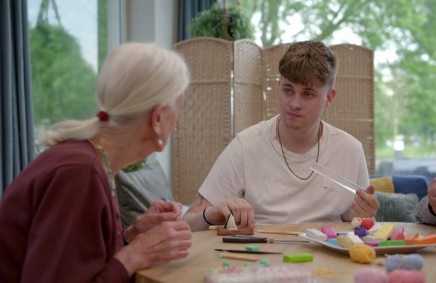 Sari en Luc in Tieners tegen Kwalen