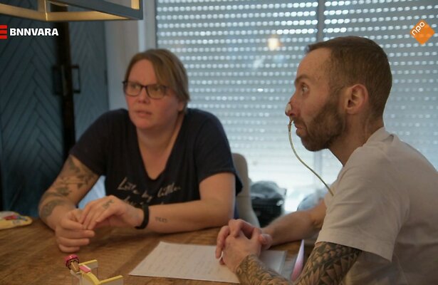 Trudy en Jeffrey in Over Mijn Lijk