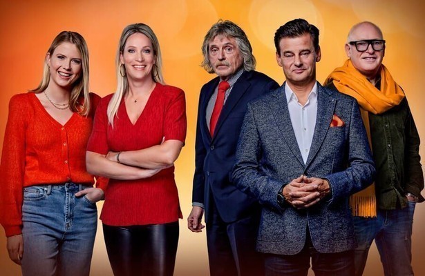 Wilfred Genee met Noa Vahle, Hélène Hendriks, René van der Gijp en Johan Derksen