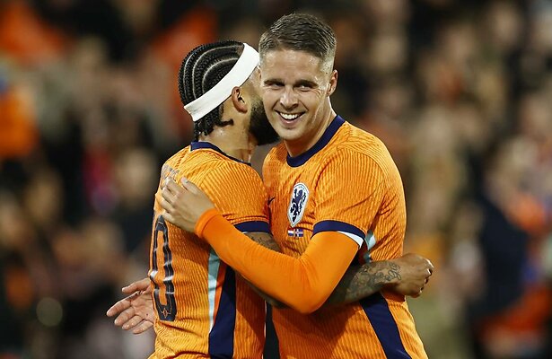 Memphis Depay en Joey Veerman