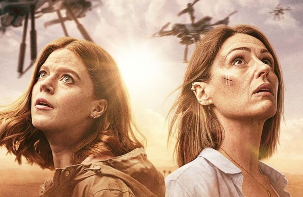 Rose Leslie en Suranne Jones voor Vigil