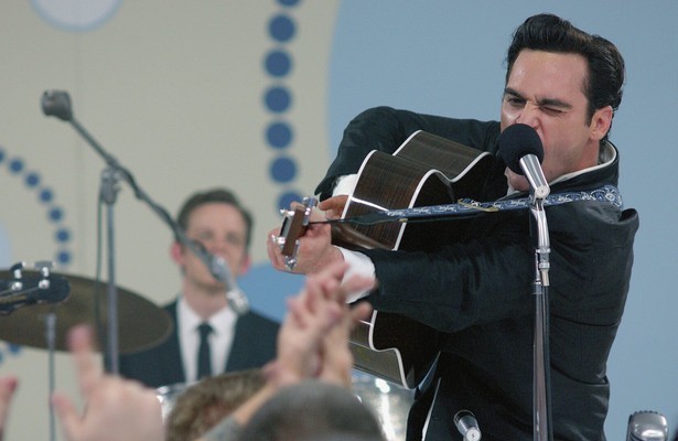 Joaquin Phoenix als Johnny Cash in Walk the Line