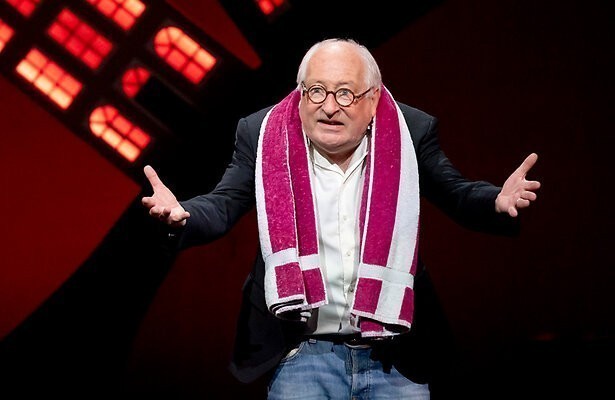 Youp van 't Hek tijdens zijn laatste voorstelling