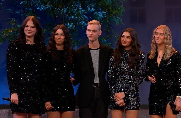 Zanggroep 5 Directions in Zing!