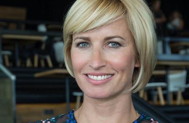 Zus presentatrice en model Anouk Smulders ernstig ziek