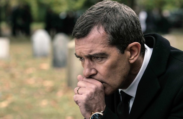 Antonio Banderas in Acts of Vengeance