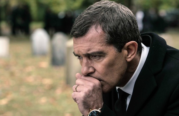 Antonio Banderas in Acts of Vengeance