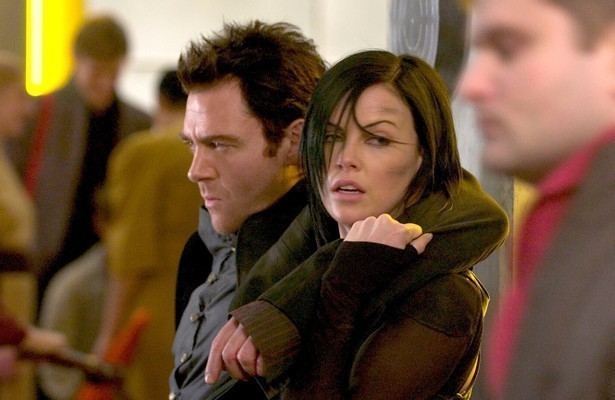 Charlize Theron als Aeon Flux in Aeon Flux