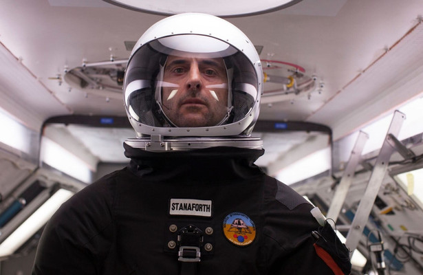 Mark Strong in Approaching the Unknown