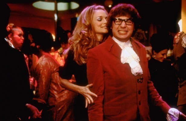 Mike Myers en Heather Graham in Austin Powers: The Spy Who Shagged Me