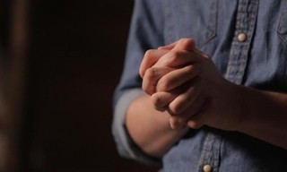 Antwoorden met Bayless Conley