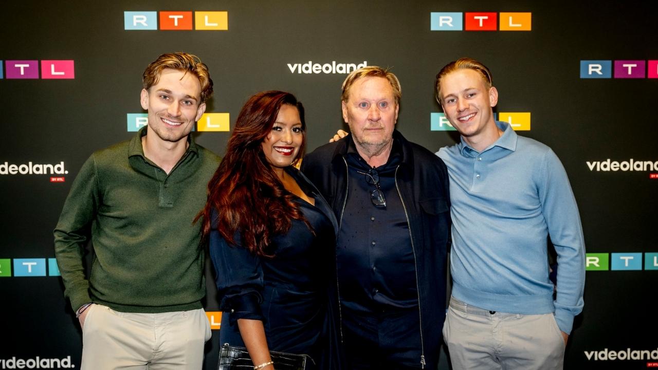 Nieuw seizoen De Augurkenkoning op komst? Oos lijkt mond voorbij te praten  - TVgids.nl