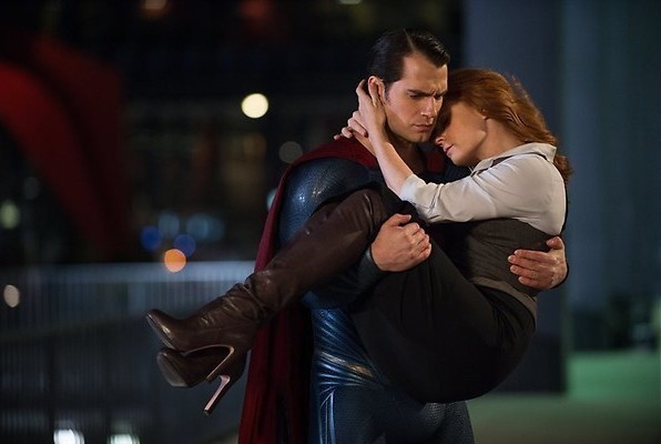 Superman knokt met Batman
