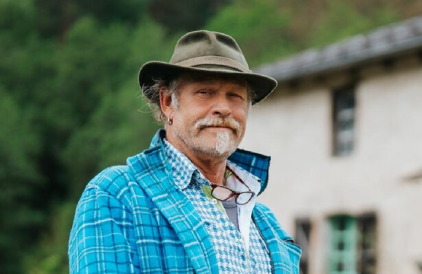 Thijz uit B&B Vol Liefde 2024