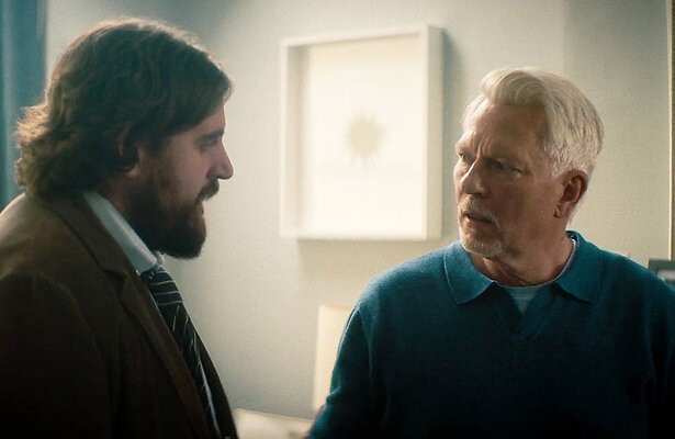 Conor Mullen als George McClelland in Blue Lights