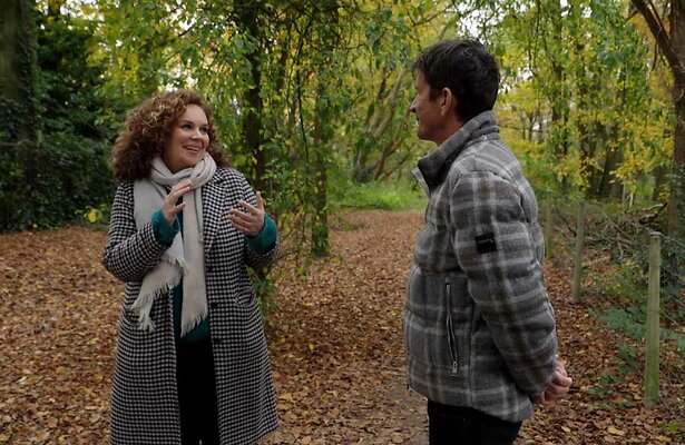 Sara Kroos met Cornald Maas in Volle Zalen