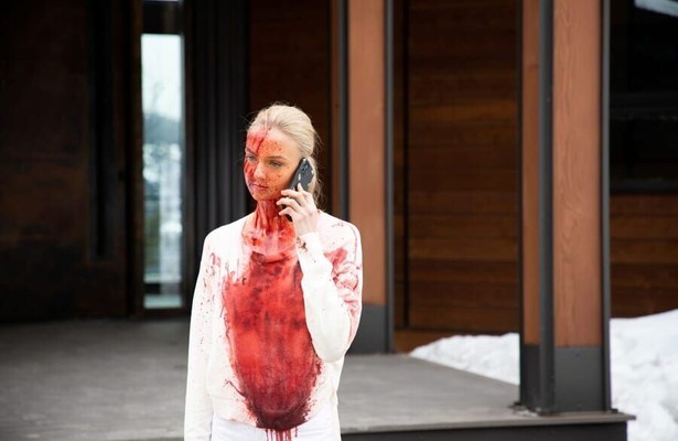 Lilly Krug in Crush