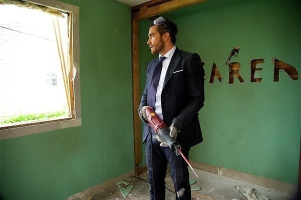 Jake Gyllenhaal sloopt zijn keuken