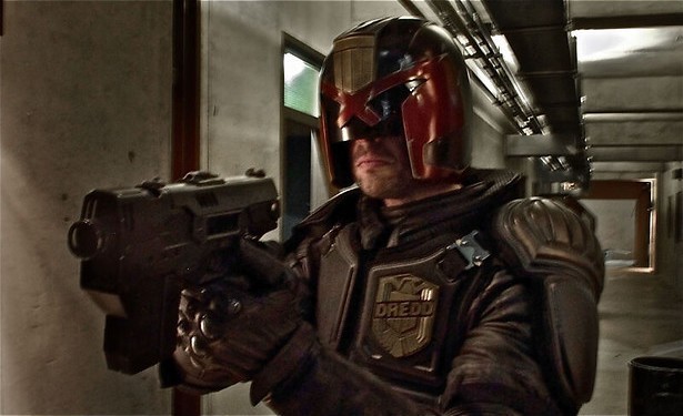 Karl Urban volgt Sylvester Stallone op