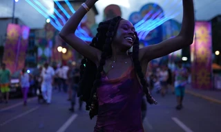 Dans l'oeil de la fête