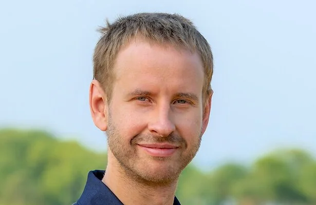 Daan Boom in Wie Is de Mol? 2026