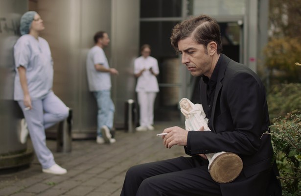 Michele Riondino als Filippo in De Man uit Rome