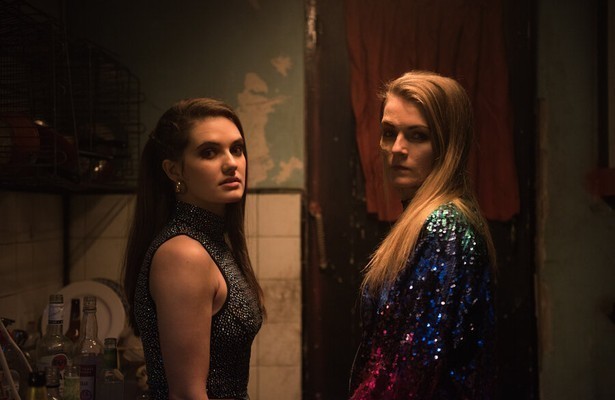 Rebecca Stone en Vicky Knight in Dirty God