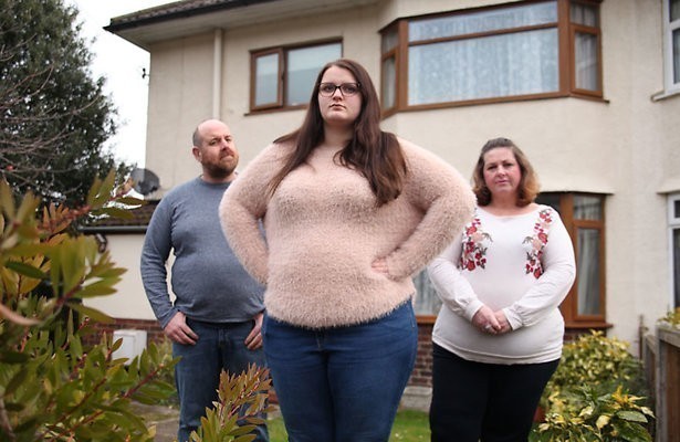 Libby uit Jouw schuld dat ik dik ben