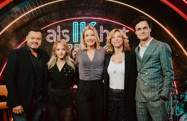 Frans Duijts, Emma Kok, Carrie ten Napel, Claudia de Breij en Dennis van Aarssen