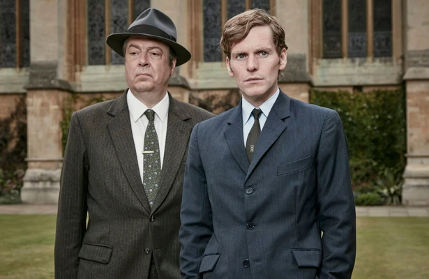 Roger Allam en Shaun Evans in Endeavour