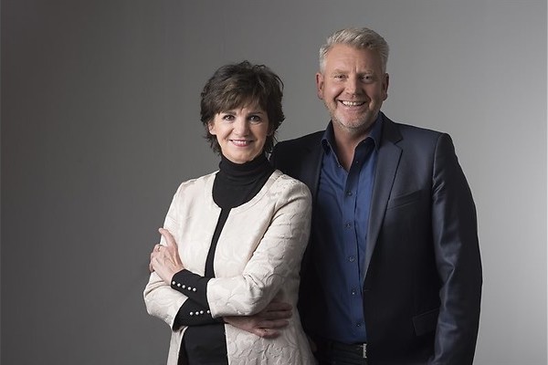 Sybrand Niessen en Martine van Os
