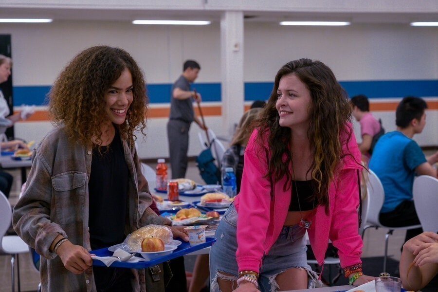 Ginny & Georgia