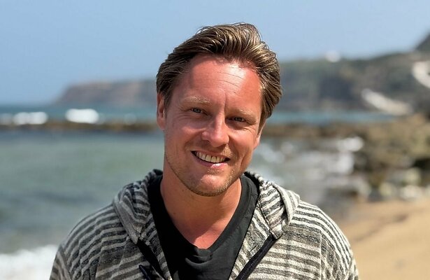 Henno uit Onderweg Naar Liefde