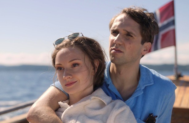 Sindre Strand Offerda en Gina Bernhoft Gørvell in Harald & Sonja: A Royal Dilemma