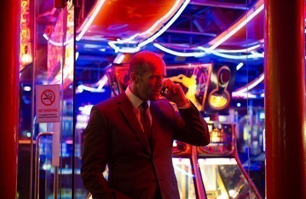 Jason Statham als Joey Jones in Hummingbird