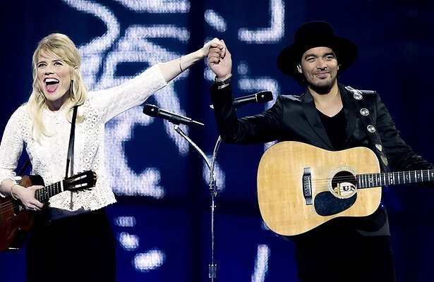 Ilse DeLange en Waylon op het songfestival in Kopenhagen in 2014