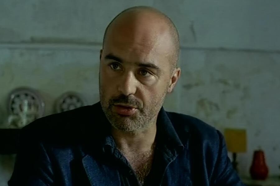Il Commissario Montalbano: La luna di carta