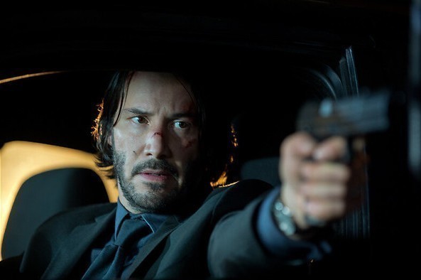 Poten af van Keanu Reeves’ hondje