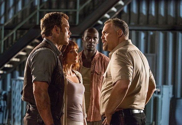 Chris Pratt gaat op dinojacht