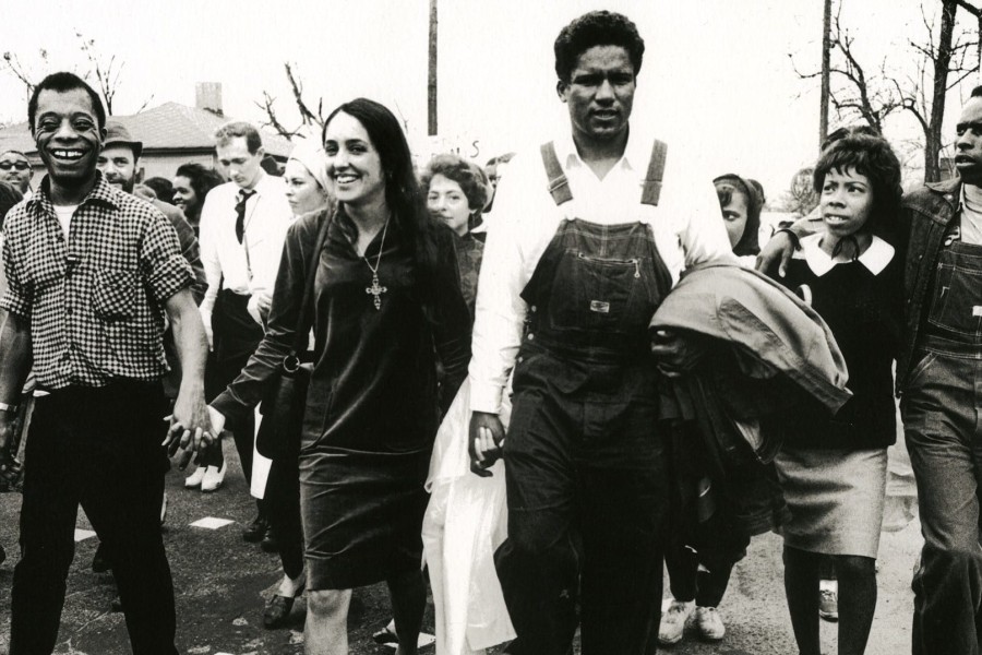 Joan Baez: I am a Noise