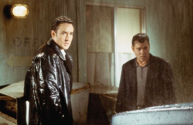John Cusack in Identity